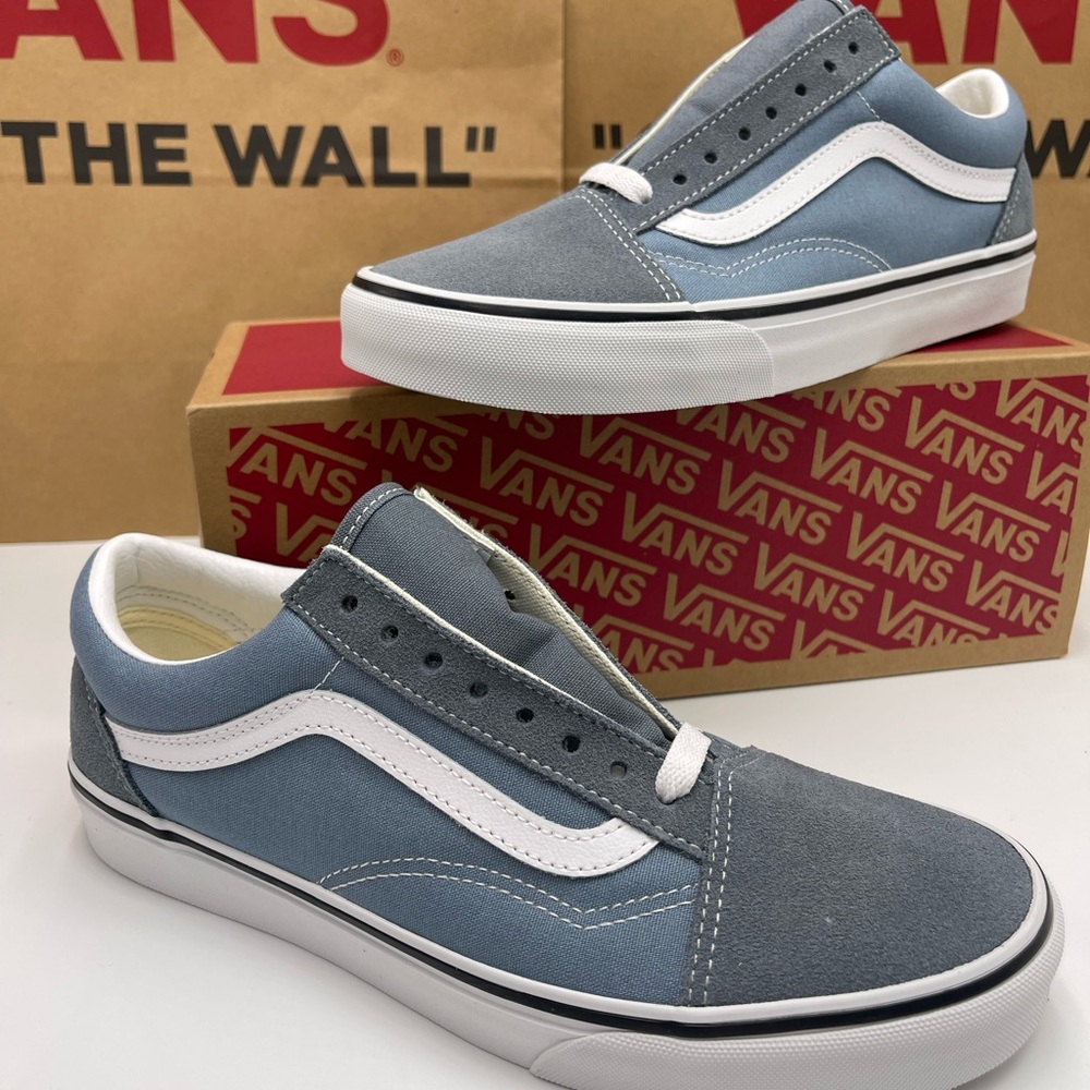 Vans Men’s Old Skool
Color Theory Stormy Weather
VN000D9YRV2 Sneakers s